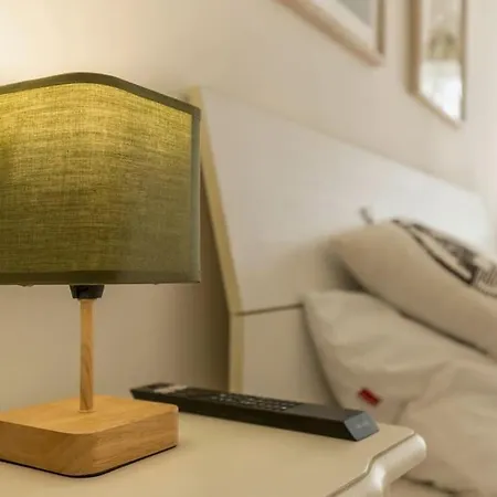 Unique & Strategic Flat, 50m From M4 Station Lägenhet Milano