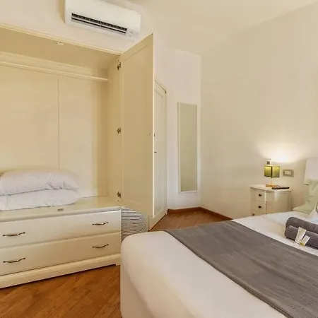 Unique & Strategic Flat, 50m From M4 Station Milan