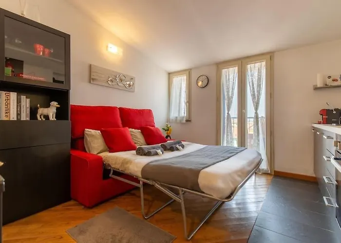 Unique & Strategic Flat, 50m From M4 Station * Milano