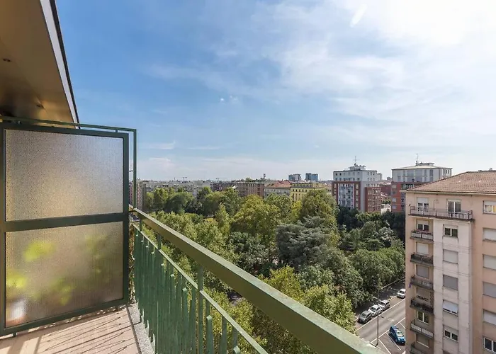 Unique & Strategic Flat, 50m From M4 Station Lägenhet