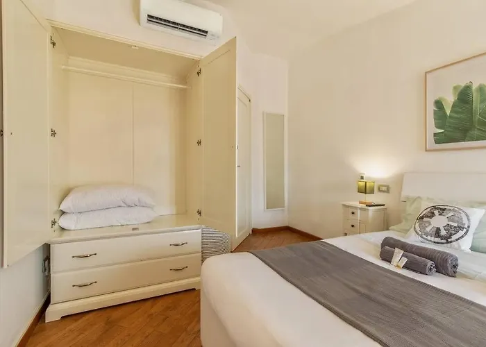 Unique & Strategic Flat, 50m From M4 Station Milano