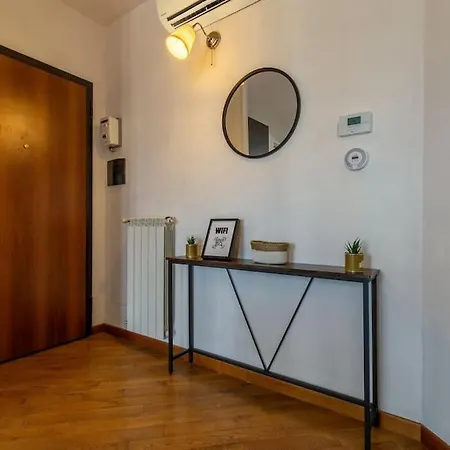 דירה Unique & Strategic Flat, 50m From M4 Station